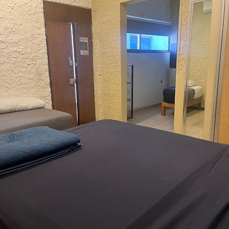 Hostal Perla Mazatlán Kültér fotó