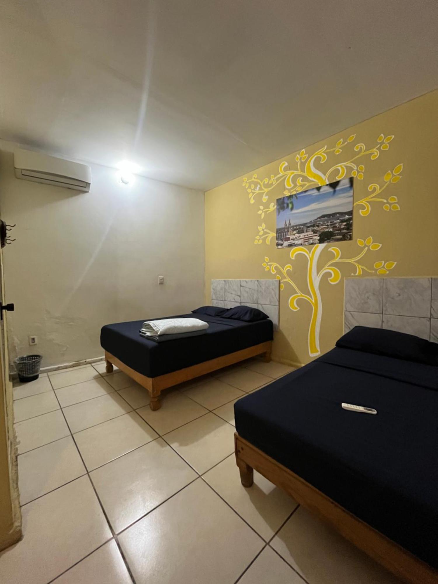 Hostal Perla Mazatlán Kültér fotó